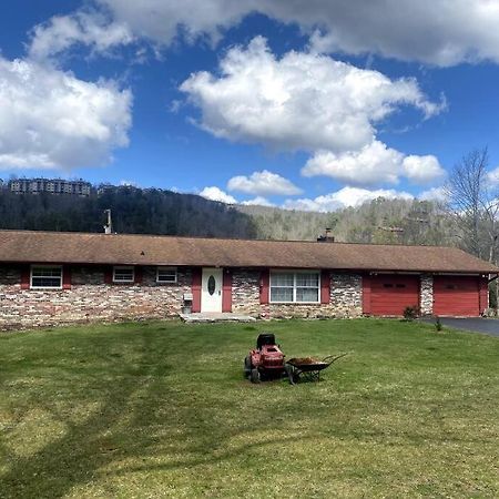 Bear Ridge Cabin in Gatlinburg Exterior foto