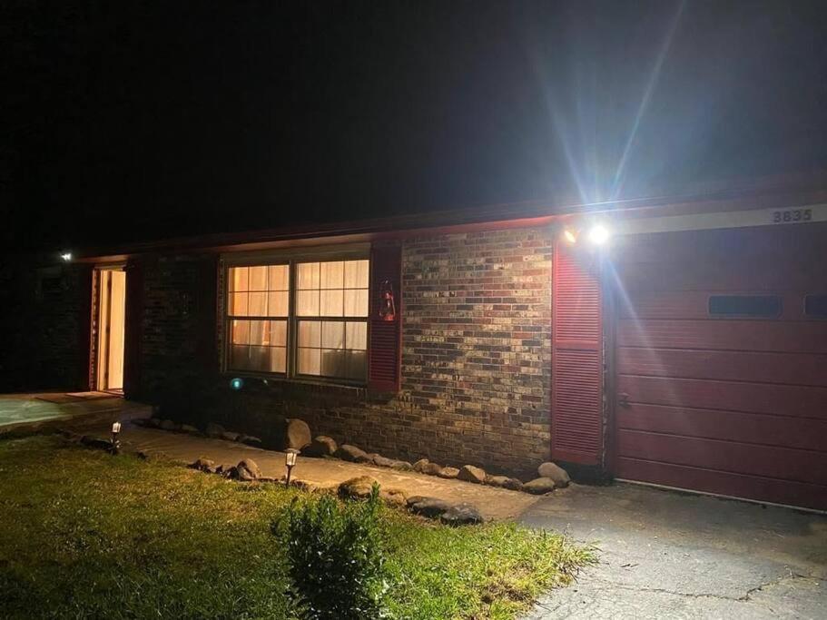 Bear Ridge Cabin in Gatlinburg Exterior foto